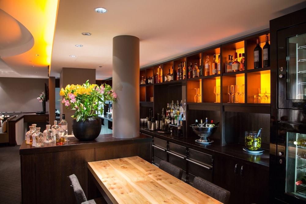 New Berlin Hotel Bagian luar foto