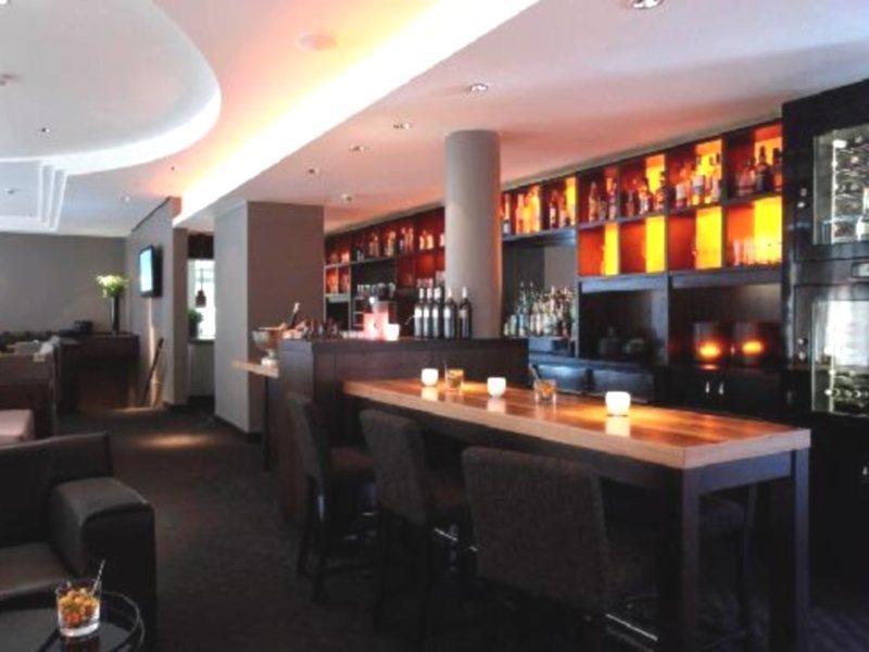 New Berlin Hotel Bagian luar foto